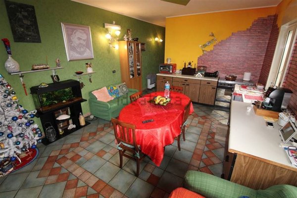 casa indipendente in vendita a Carlentini
