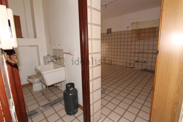 casa indipendente in vendita a Carlentini