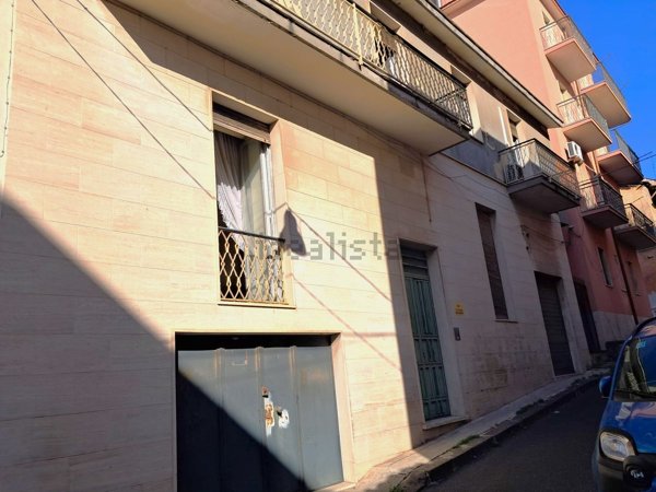 casa indipendente in vendita a Carlentini