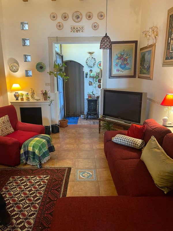 casa indipendente in vendita a Carlentini