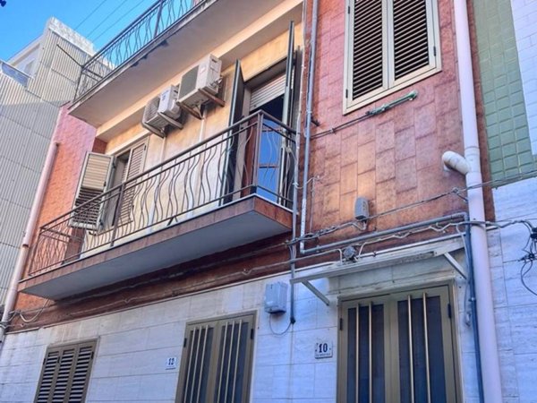 casa indipendente in vendita a Carlentini