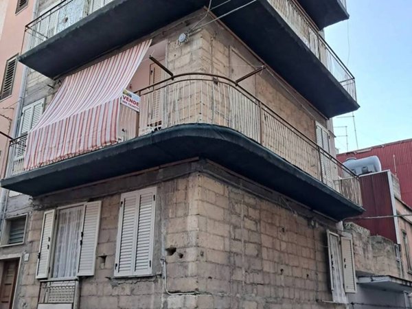 casa indipendente in vendita a Carlentini