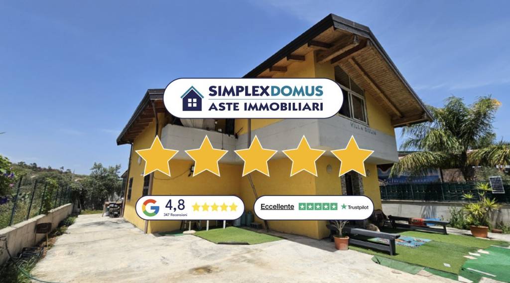 casa indipendente in vendita a Carlentini