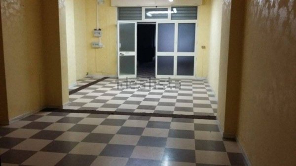 locale commerciale in vendita a Carlentini