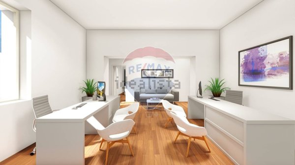 locale commerciale in vendita a Carlentini