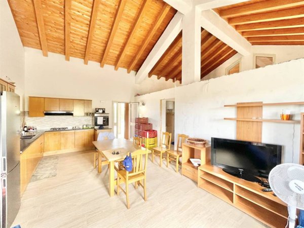 casa indipendente in vendita a Carlentini in zona Pedagaggi