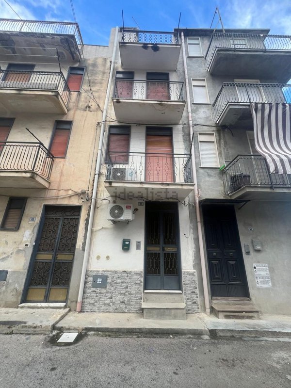 casa indipendente in vendita a Carlentini