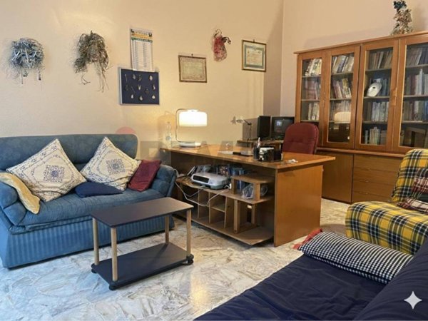 casa indipendente in vendita a Carlentini