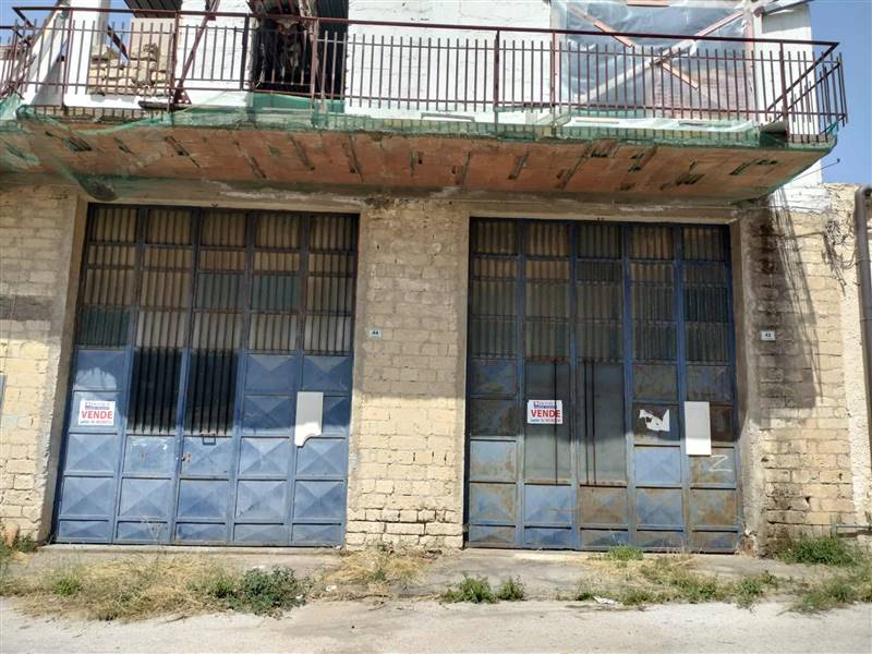 negozio in vendita a Carlentini