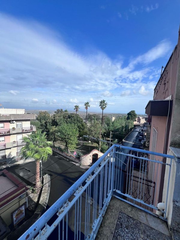 casa indipendente in vendita a Carlentini