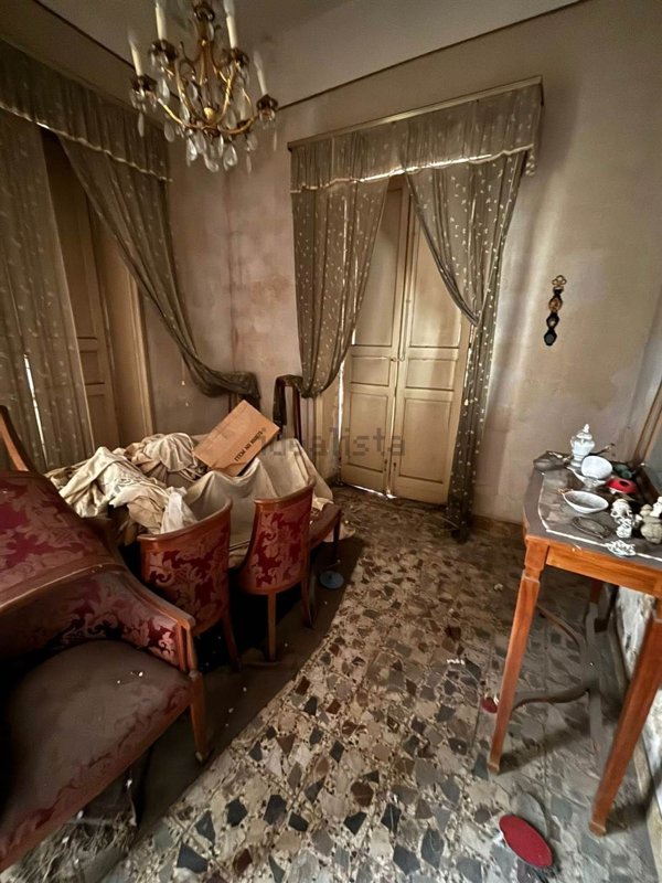 casa indipendente in vendita a Carlentini