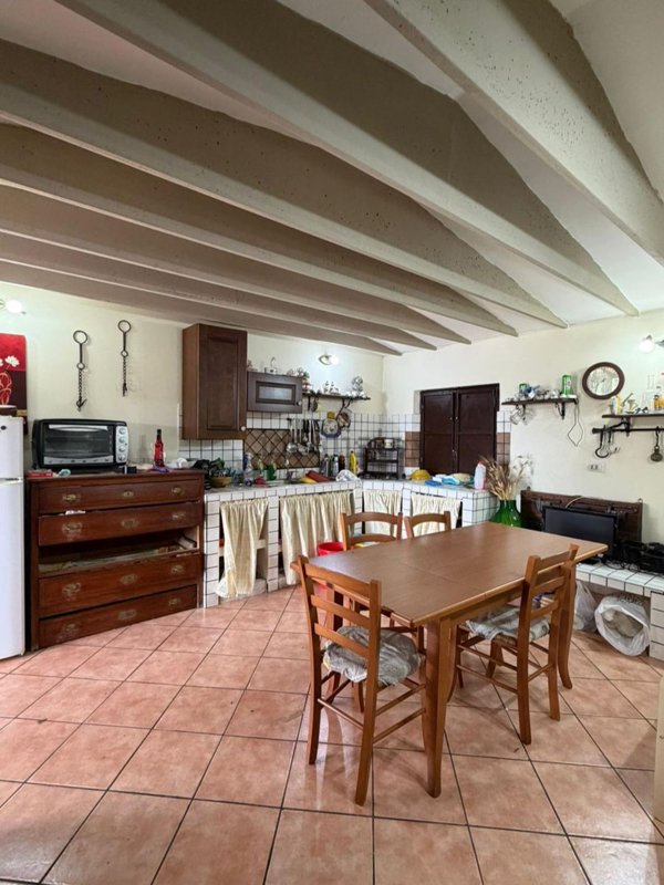 casa indipendente in vendita a Carlentini