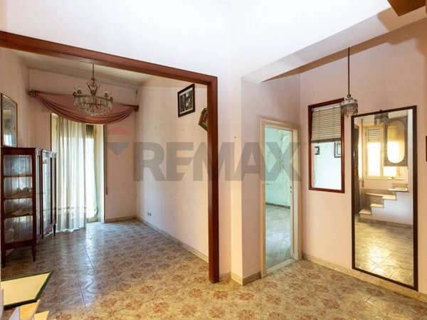 casa indipendente in vendita a Carlentini