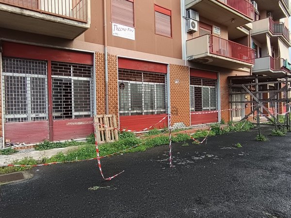 locale commerciale in vendita a Carlentini