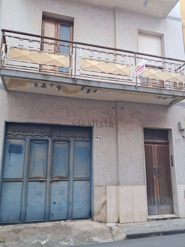 casa indipendente in vendita a Carlentini