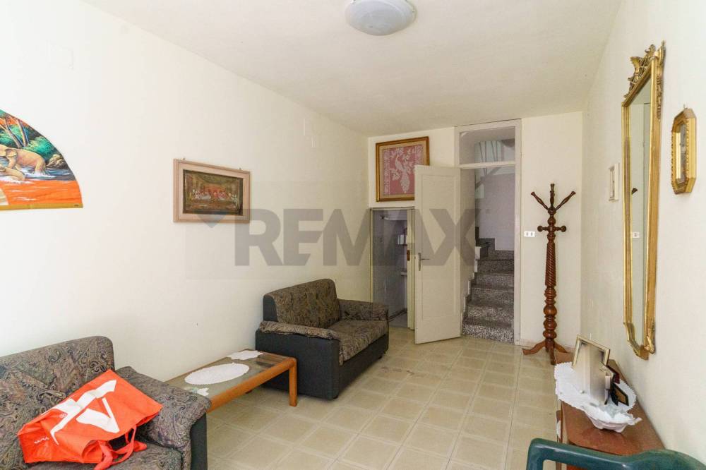 casa indipendente in vendita a Carlentini