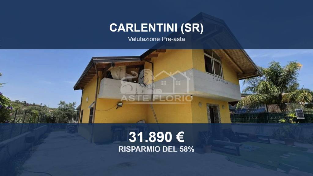 casa indipendente in vendita a Carlentini