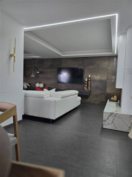 casa indipendente in vendita a Carlentini