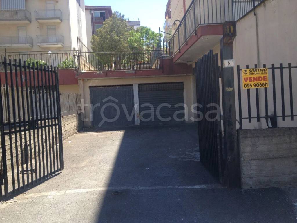 box auto in vendita a Carlentini