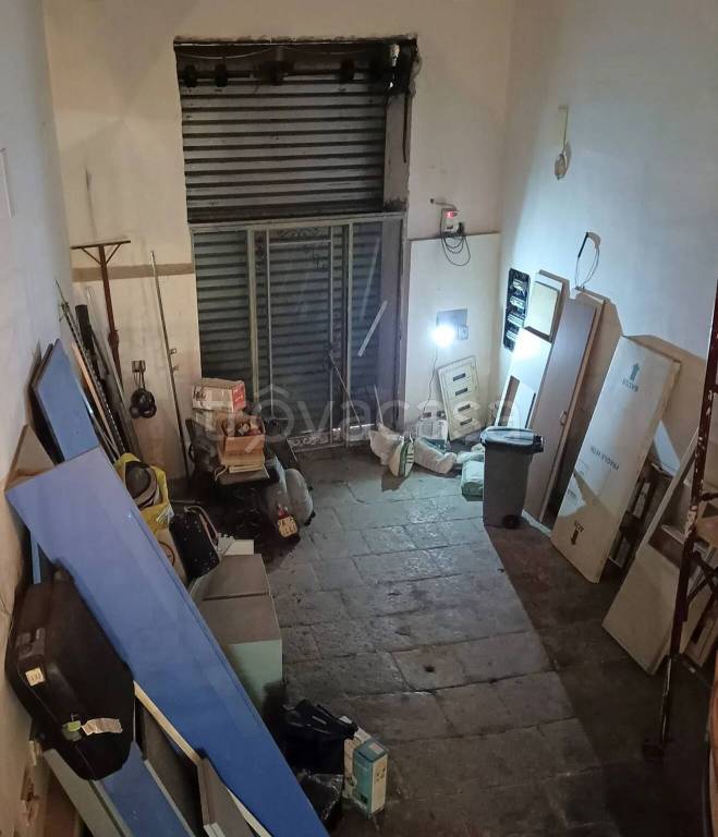 negozio in vendita a Cassaro