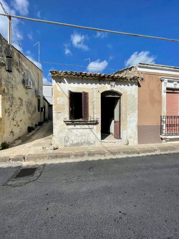 appartamento in vendita a Cassaro