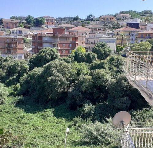 appartamento in vendita a Ferla