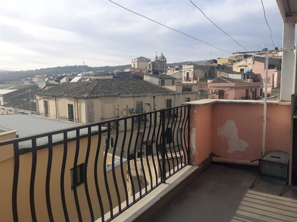 appartamento in vendita a Ferla