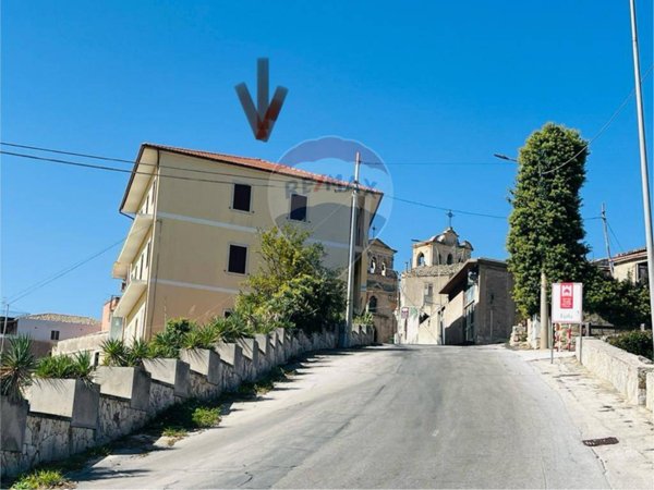 appartamento in vendita a Ferla