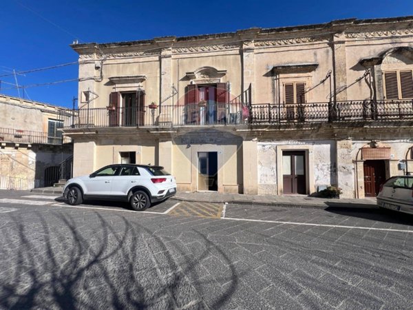 appartamento in vendita a Ferla