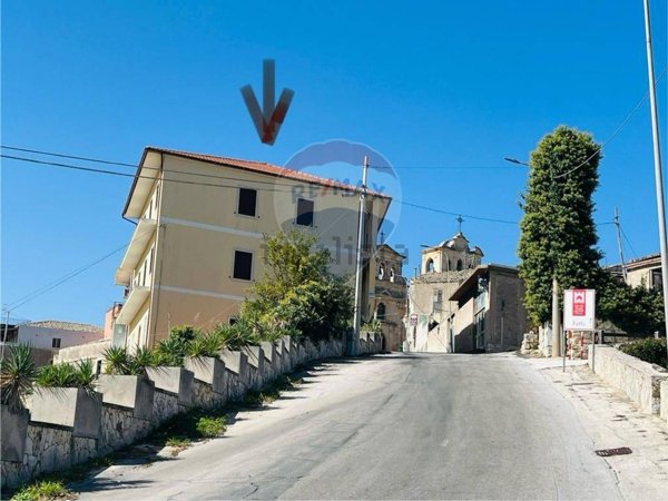 appartamento in vendita a Ferla