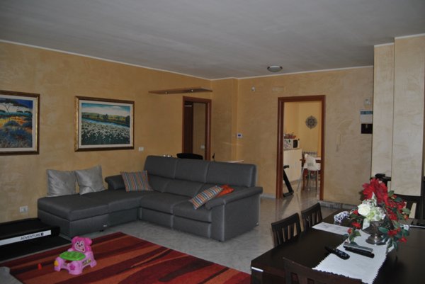 appartamento in vendita a Floridia