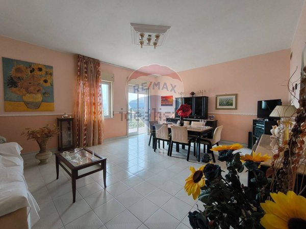 appartamento in vendita a Floridia