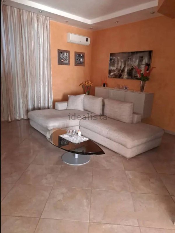 appartamento in vendita a Floridia
