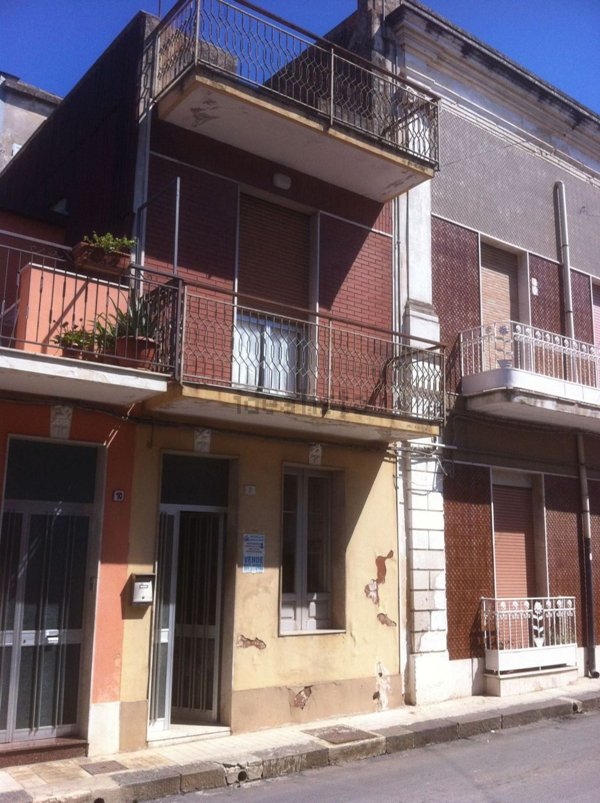 appartamento in vendita a Floridia