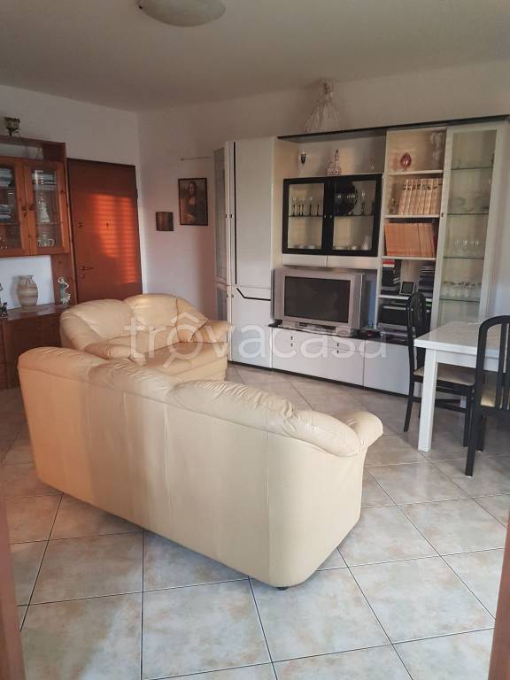 appartamento in vendita a Floridia