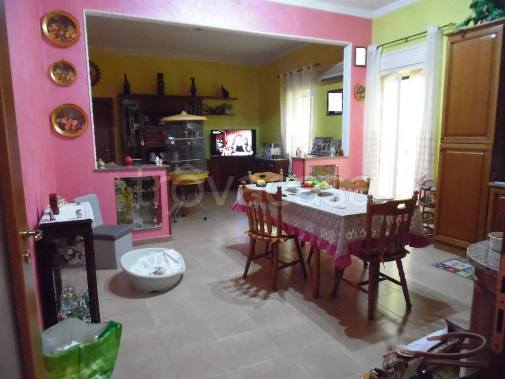 appartamento in vendita a Floridia