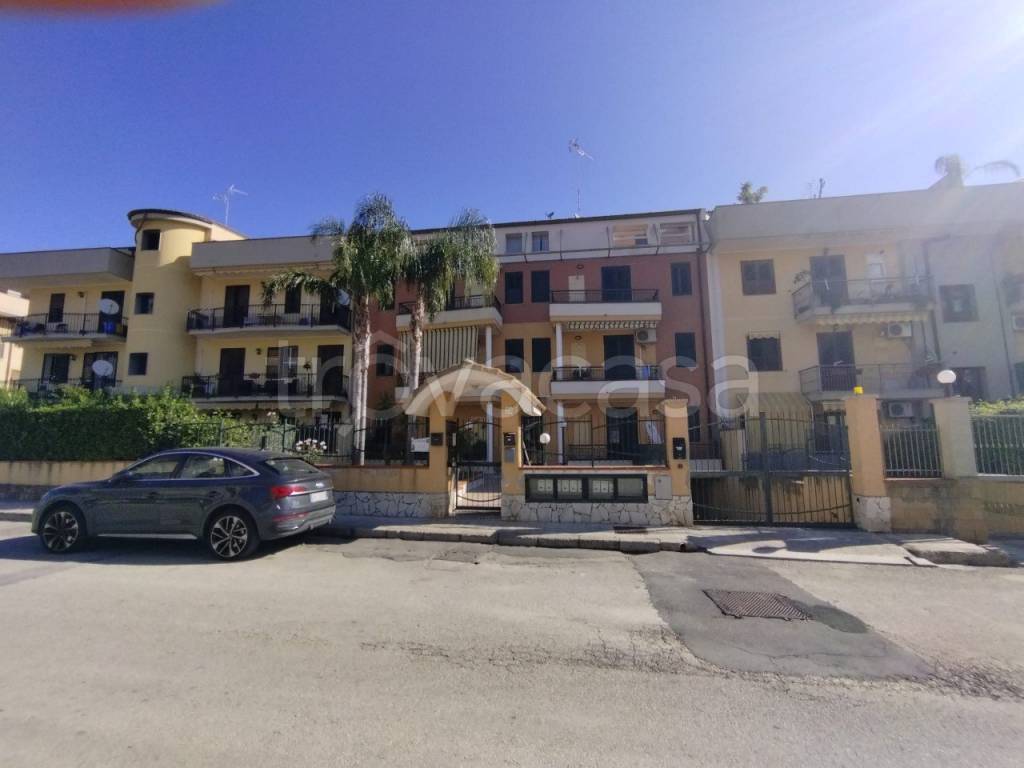 appartamento in vendita a Floridia