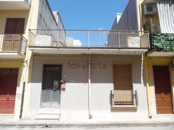 casa indipendente in vendita a Floridia