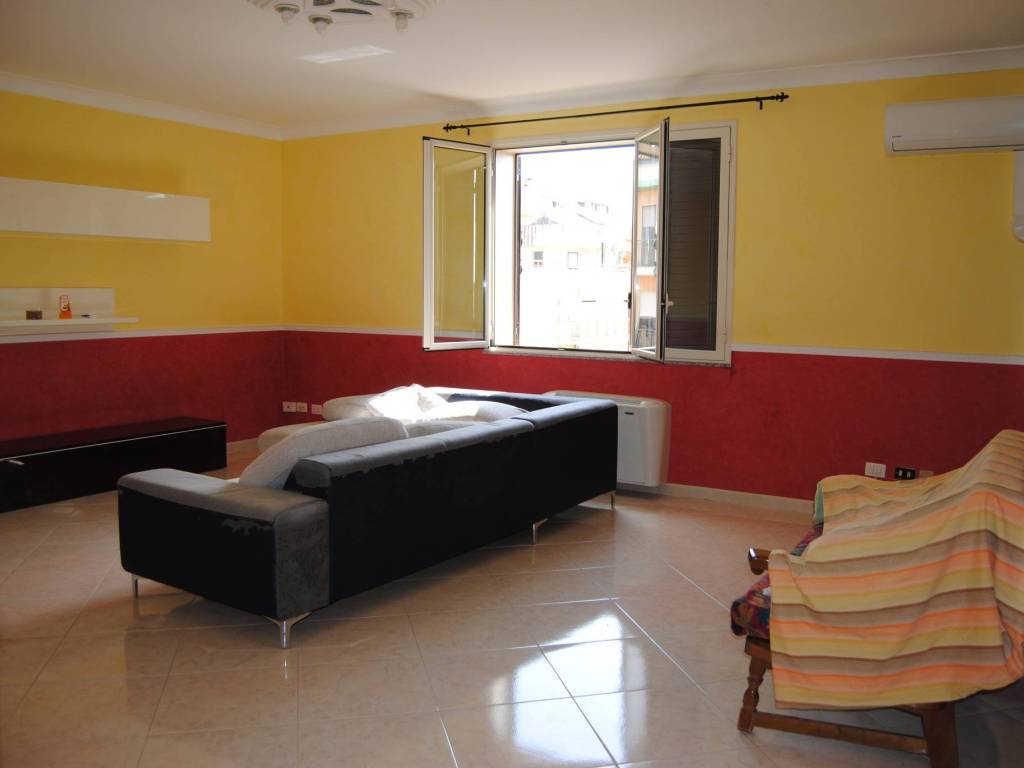 appartamento in vendita a Floridia