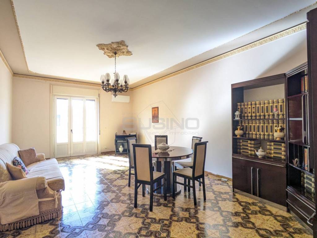 appartamento in vendita a Floridia