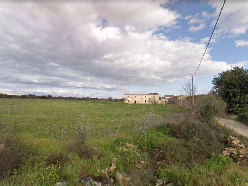 terreno edificabile in vendita a Floridia
