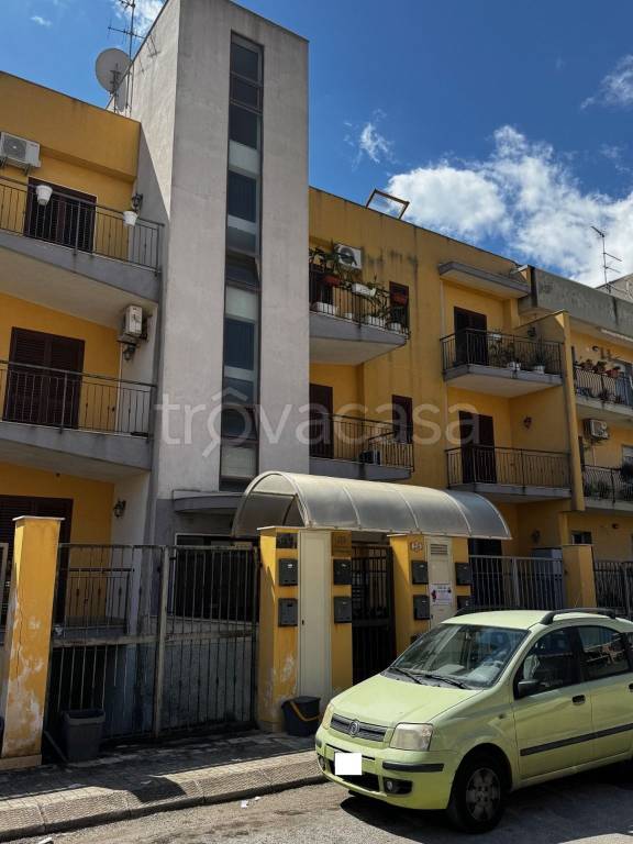 appartamento in vendita a Floridia