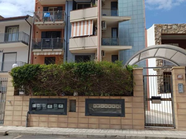 appartamento in vendita a Floridia