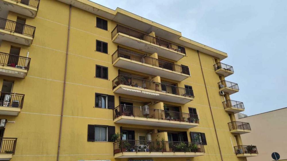appartamento in vendita a Floridia