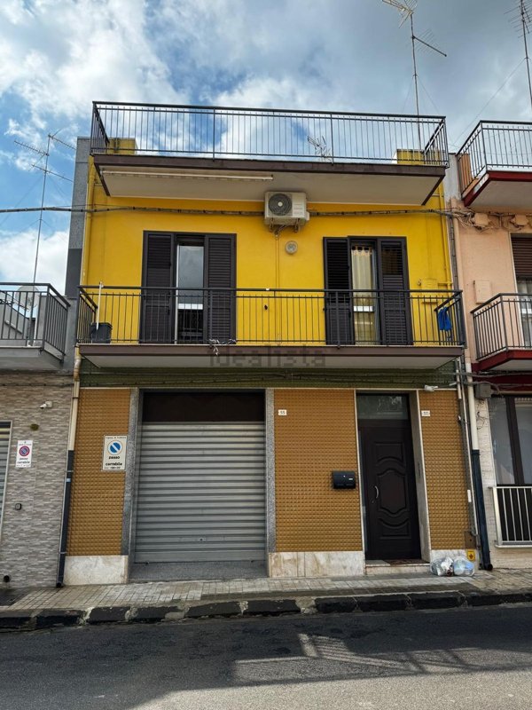 casa indipendente in vendita a Floridia
