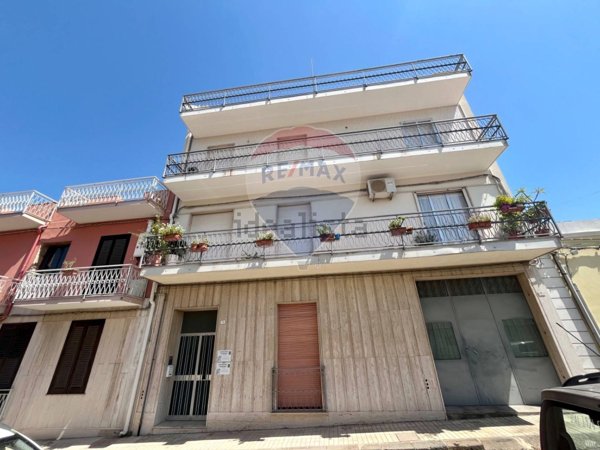 appartamento in vendita a Floridia