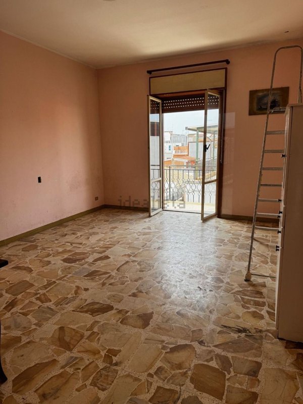 appartamento in vendita a Floridia