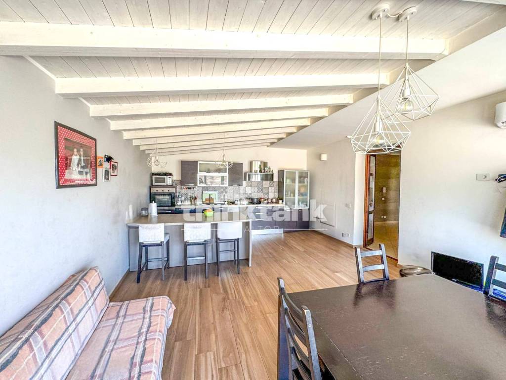 casa indipendente in vendita a Floridia