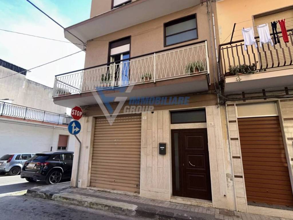 appartamento in vendita a Floridia