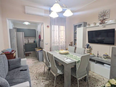 casa indipendente in vendita a Floridia